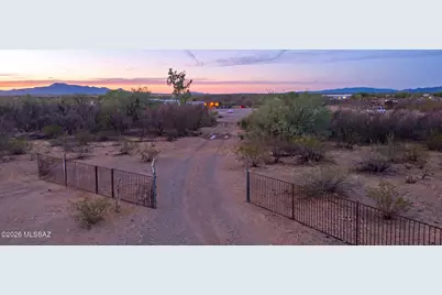 8348 N Blanco Wash Trail, Marana, AZ 85653 - Photo 1