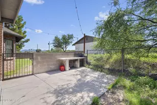1079 Paseo Freno, Rio Rico, AZ 85648 - Photo 27