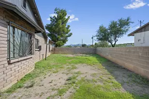 1079 Paseo Freno, Rio Rico, AZ 85648 - Photo 25