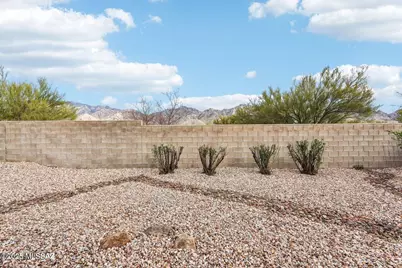 13212 N Classic Overlook Court, Oro Valley, AZ 85755 - Photo 17