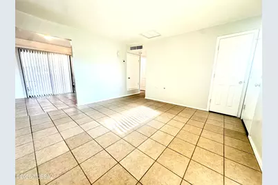 350 N Silverbell Road #94, Tucson, AZ 85745 - Photo 3