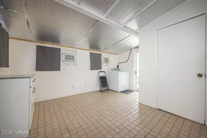 390 N Silverbell Road, Tucson, AZ 85745 - Photo 13