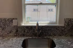 334 N Vine Ave, Tucson, AZ 85719 - Photo 7
