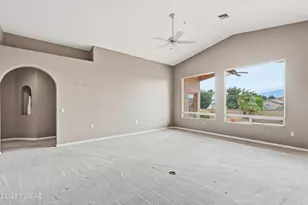 2681 S Chipshot Dr Dr, Green Valley, AZ 85614 - Photo 5
