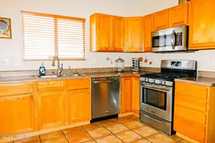 1651 N Pima Ct, Tucson, AZ 85716 - Photo 17