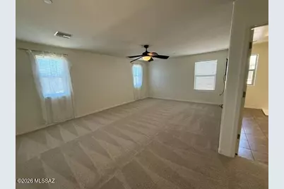 8370 N Ponderosa Pine Place, Tucson, AZ 85743 - Photo 17