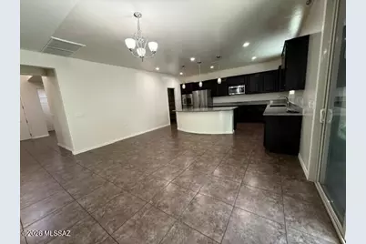 8370 N Ponderosa Pine Place, Tucson, AZ 85743 - Photo 3