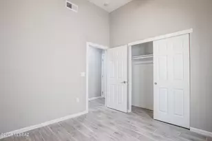 4222 N Lulu Ct, Tucson, AZ 85719 - Photo 9