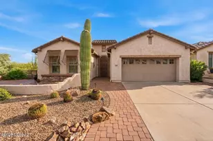 1833 E Barn Swallow Ln, Green Valley, AZ 85614 - Photo 1
