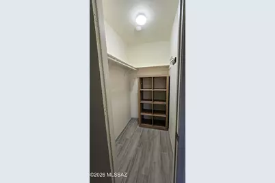 1810 E Blacklidge Drive #114, Tucson, AZ 85719 - Photo 13