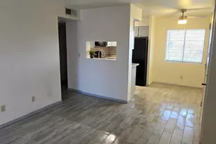 1810 E Blacklidge Dr, Tucson, AZ 85719 - Photo 3