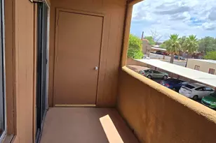 1810 E Blacklidge Dr, Tucson, AZ 85719 - Photo 19