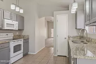 8142 N Millwheel Pl, Tucson, AZ 85741 - Photo 9