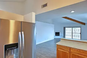 2985 E Winterhaven Dr, Tucson, AZ 85716 - Photo 5