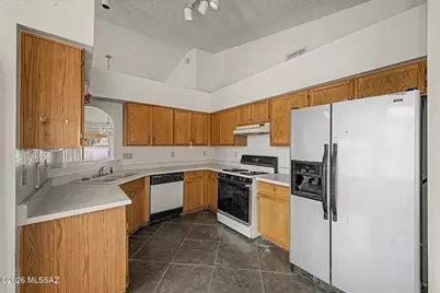 3711 W Pony Trail, Tucson, AZ 85742 - Photo 11