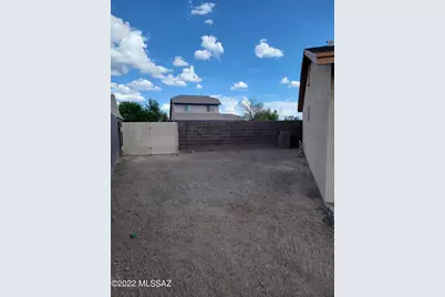 9689 N Donegal Place, Tucson, AZ 85742 - Photo 19