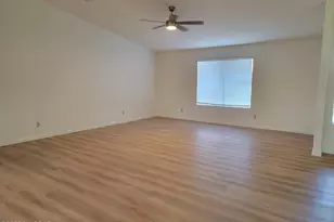 9689 N Donegal Pl, Tucson, AZ 85742 - Photo 5