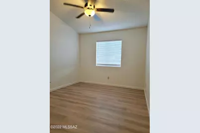 9689 N Donegal Place, Tucson, AZ 85742 - Photo 9