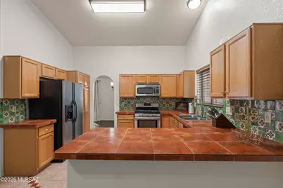 9687 E Banbridge Street, Tucson, AZ 85747 - Photo 11