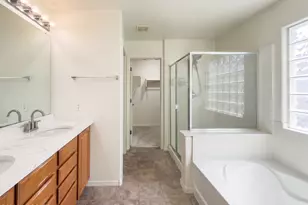 2724 N Saramano Ln, Tucson, AZ 85712 - Photo 21