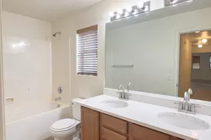 2724 N Saramano Ln, Tucson, AZ 85712 - Photo 17