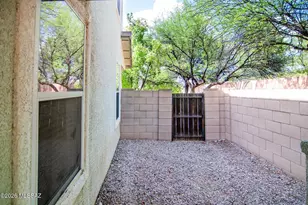 2724 N Saramano Ln, Tucson, AZ 85712 - Photo 29