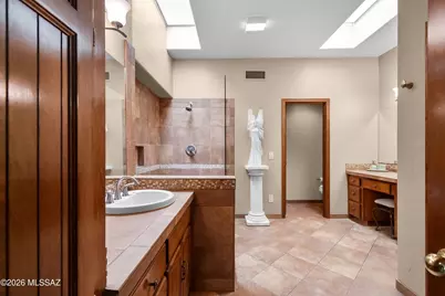 5631 E Sutler Lane, Tucson, AZ 85712 - Photo 25