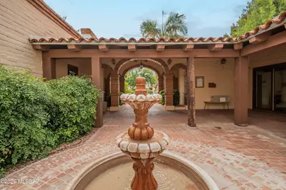 5631 E Sutler Lane, Tucson, AZ 85712 - Photo 3