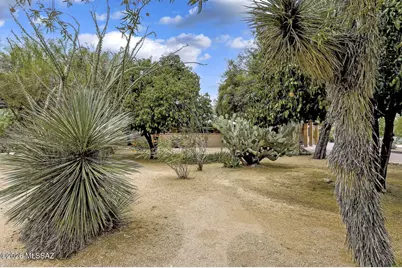 801 W Samalayuca Drive, Tucson, AZ 85704 - Photo 15