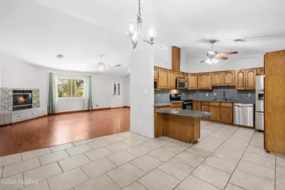 10220 N Camino Pico Vista, Tucson, AZ 85742 - Photo 11