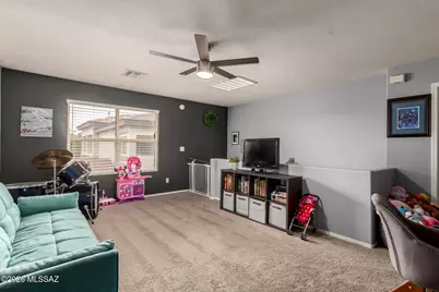 8449 E Hodgman Place, Tucson, AZ 85747 - Photo 17