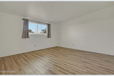 115 S Avenida Del Porvenir, Tucson, AZ 85745 - Photo 9