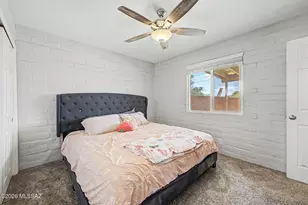 2071 W Merlin Rd, Tucson, AZ 85713 - Photo 17