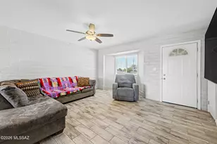 2071 W Merlin Rd, Tucson, AZ 85713 - Photo 7