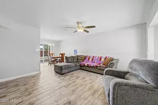 2071 W Merlin Rd, Tucson, AZ 85713 - Photo 9