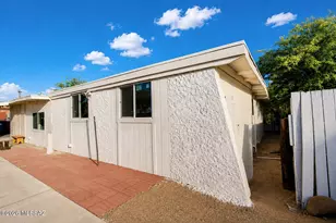825 W Oahu Ln, Tucson, AZ 85756 - Photo 3
