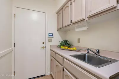 38475 S Double Eagle Drive, Saddlebrooke, AZ 85739 - Photo 37