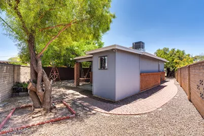 2724 N Gill Avenue #B, Tucson, AZ 85719 - Photo 5
