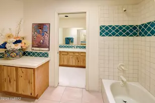 8865 E Honeybear Pl, Tucson, AZ 85749 - Photo 15