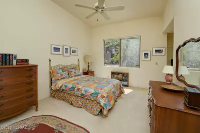 8865 E Honeybear Place, Tucson, AZ 85749 - Photo 13