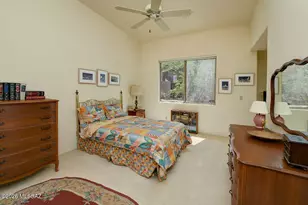 8865 E Honeybear Pl, Tucson, AZ 85749 - Photo 13