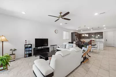 5716 S Bug Springs Loop, Tucson, AZ 85747 - Photo 3
