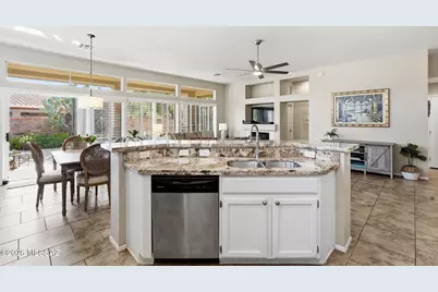 2232 E Sausalito Trail, Oro Valley, AZ 85755 - Photo 15