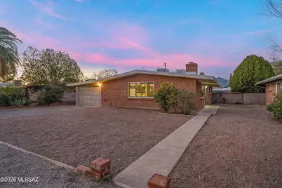 5819 E Rosewood Street, Tucson, AZ 85711 - Photo 1
