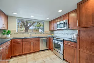 735 E Placita Del Mirador, Tucson, AZ 85718 - Photo 17