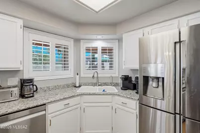 9845 N Meadow Flower Place, Tucson, AZ 85742 - Photo 17
