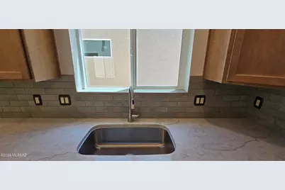 702 S Sky Ranch Road, Sierra Vista, AZ 85635 - Photo 11