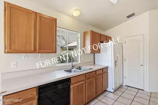 3752 W Sunbright Dr, Tucson, AZ 85742 - Photo 11