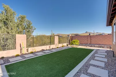 7706 W Sage Path, Marana, AZ 85658 - Photo 3