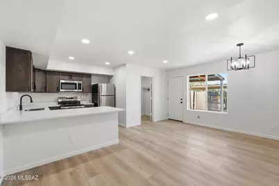 5846 S Del Moral Boulevard, Tucson, AZ 85706 - Photo 9